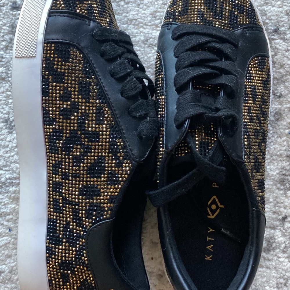 Never worn!